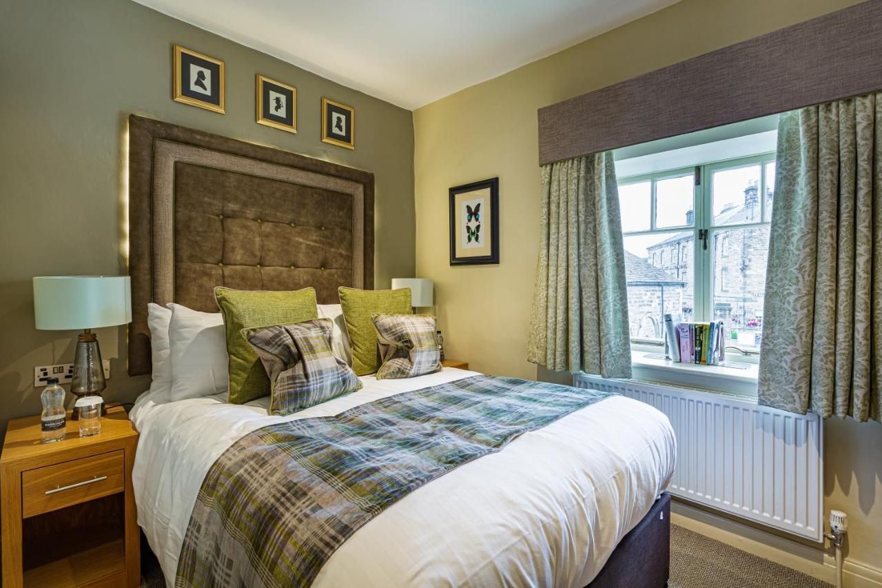 The Rutland Arms Hotel, Bakewell, Derbyshire Zewnętrze zdjęcie