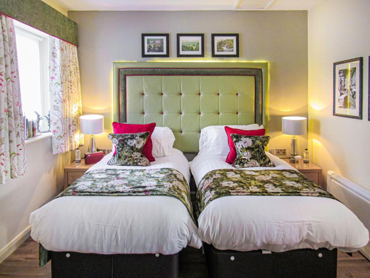 The Rutland Arms Hotel, Bakewell, Derbyshire Zewnętrze zdjęcie